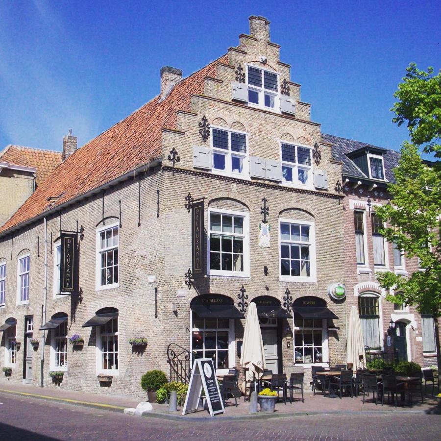 Bed and Breakfast Slapen Bij De Zeeuwse Lala IJzendijke Exterior foto